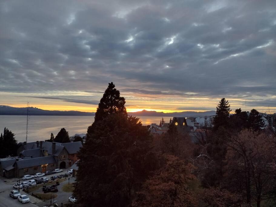 Hermoso Departamento Con Vista Al Lago San Carlos de Bariloche Exterior photo